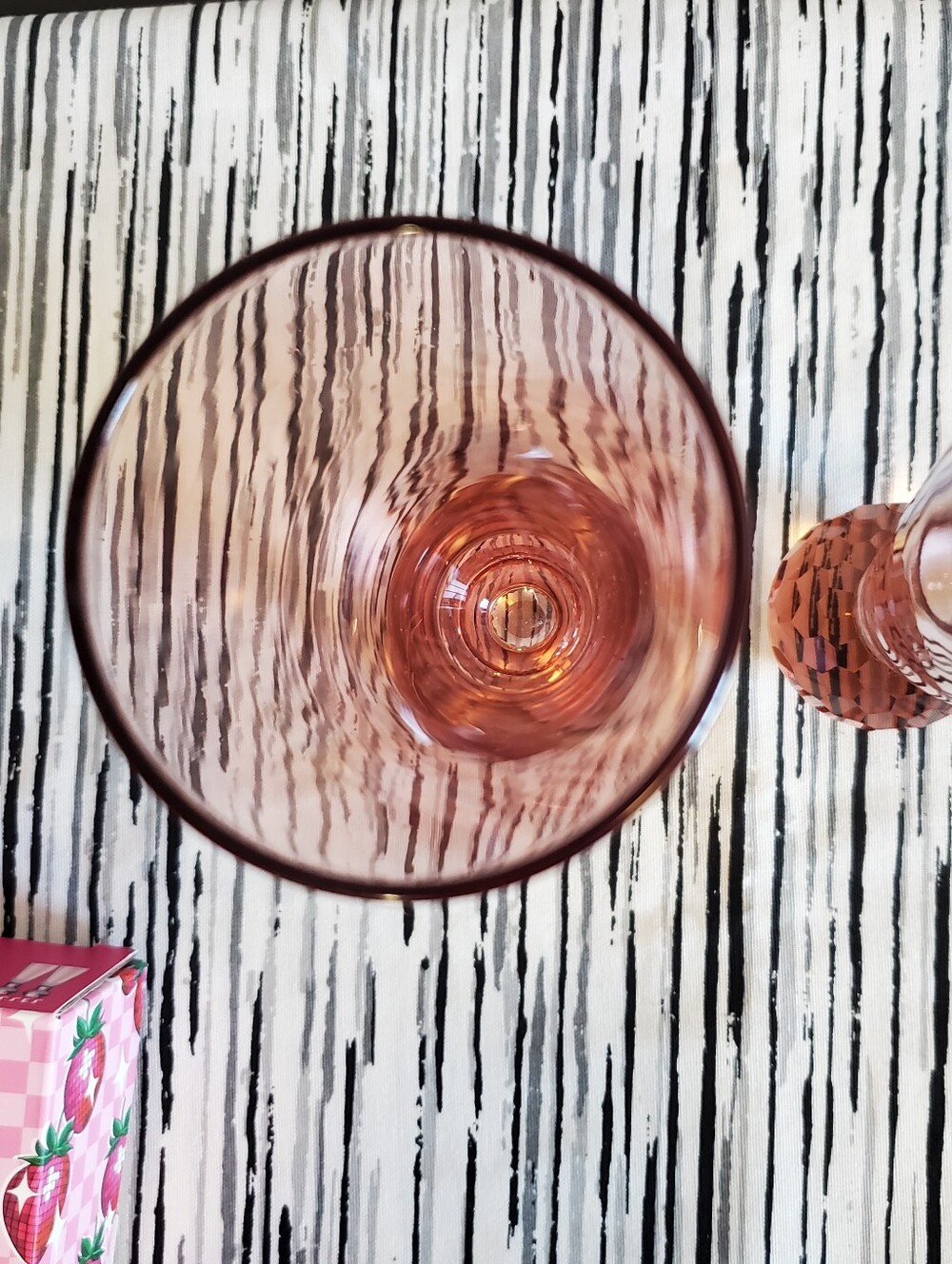 Betsey Johnson Set of Two Pink Stemless Flute Glasses - Picture 12 of 14